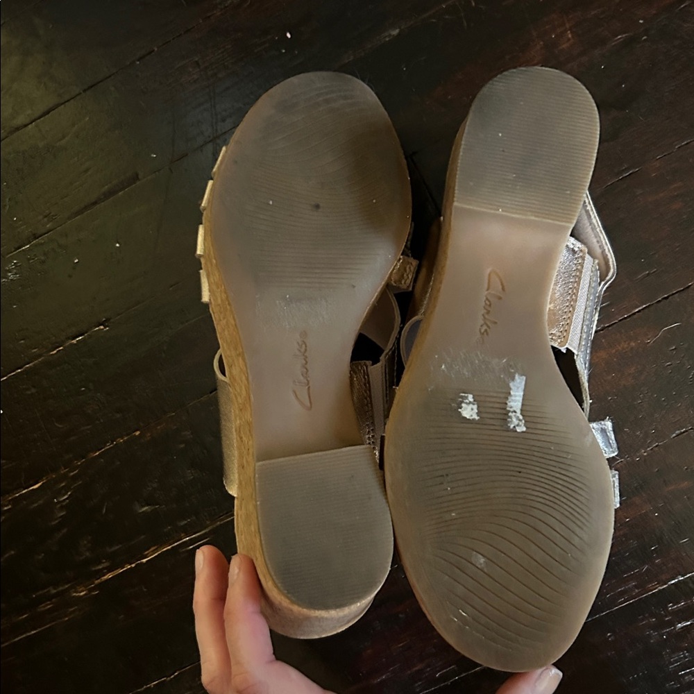 Clarks Metallic Rose Gold Wedge Sandals - Picture 5 of 9